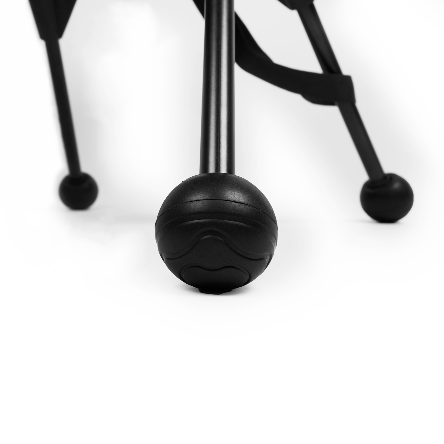 WNDRR Settler 360°- High Back Swivel Chair (150 KG)